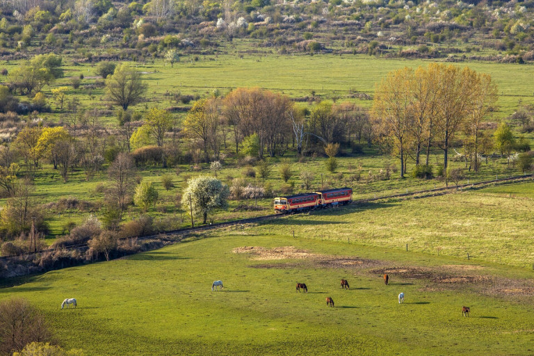 Egyre több vasúti kedvezmény várja a turistákat